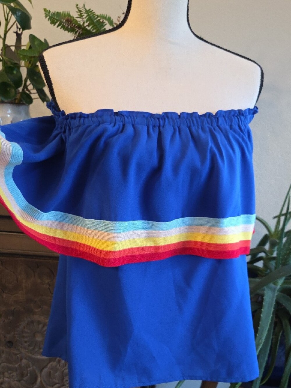 entro Royal Blue Off-Shoulder Ruffle Top with Rainbow Band Retro Womens Small - Picture 4 of 5